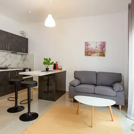 Elegant For 2 People Apartment Thessaloniki