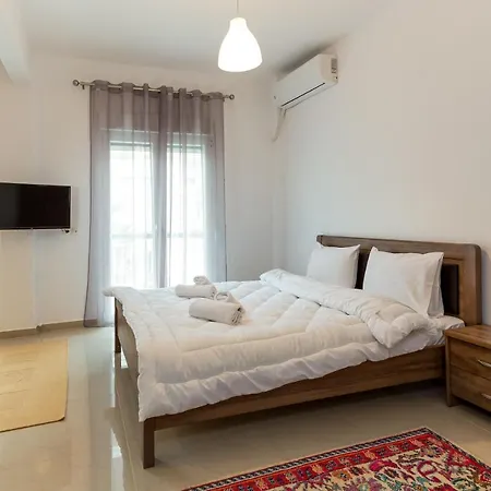 Elegant For 2 People Apartment *